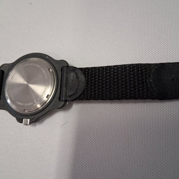 NEW Victorinox Swiss Army Men Victorinox Men’s Original XL Black Stainless Steel Watch – 43mm Model: 249087